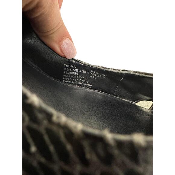 Calvin Klein Size Tasha Women's Black Snakeskin Pointed Toe Pump Heels 8.5 - Picture 9 of 10